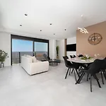 Andro Ii * Μακάρσκα