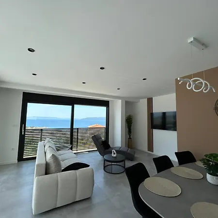 Andro Ii Apartman Makarska