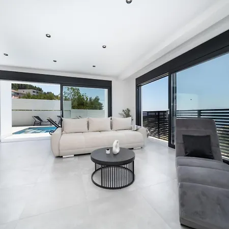 Andro Ii Μακάρσκα