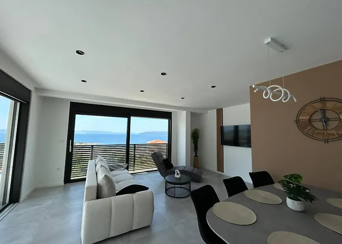 Andro Ii Apartman Makarska