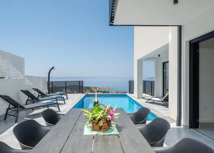 Andro Ii Appartement Makarska